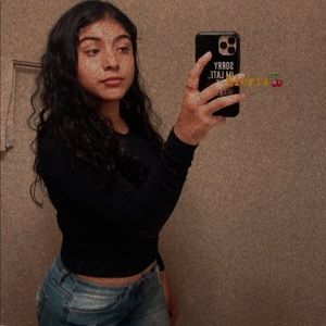 Meet your Posher, Gloria